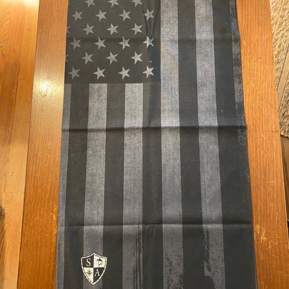 Blackout Flag SA Co. Face Shield® - Picture 2 of 6